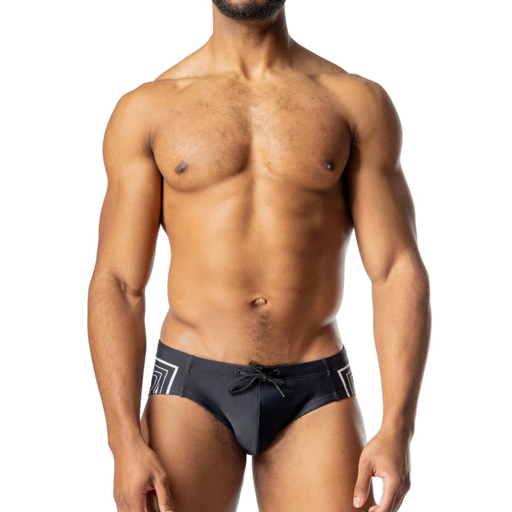 Copy of Hank Bikini 1.jpg