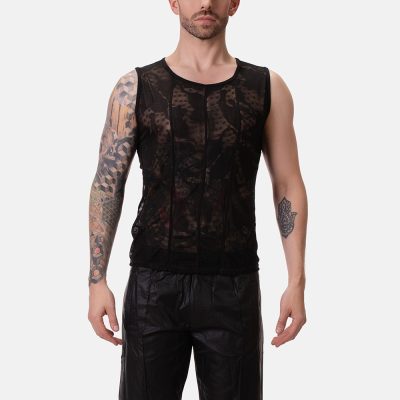 tank top ozil.jpg
